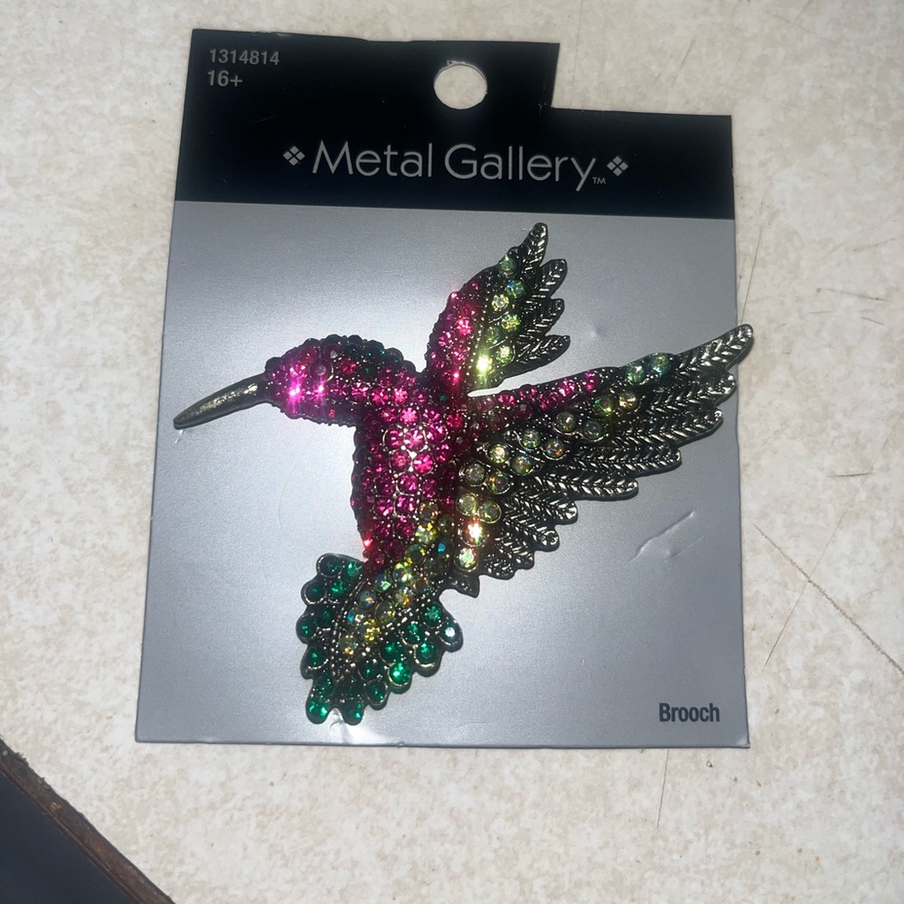 Off Park Collection Pink Green Hummingbird Rhinestone Brooch Pin Pendant